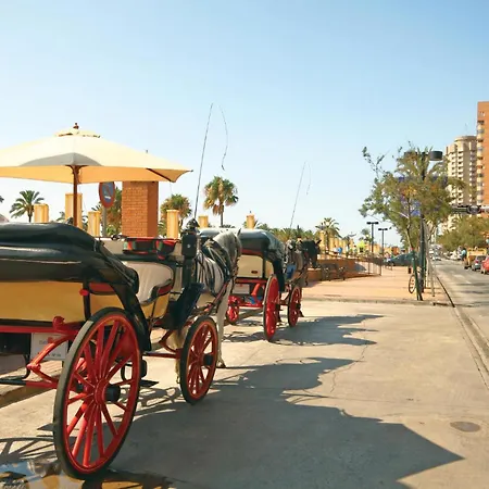 アパート Cozy Apartment In Fuengirola With House Sea View フエンヒロラ